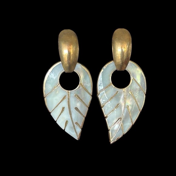 Jewelry - Vintage Abalone Shell Earrings With Gold Tone Trim